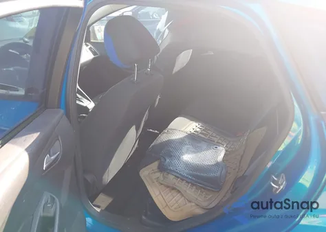 2012 Ford Focus Se из США, поврежденный, VIN 1FAHP3K24CL422120